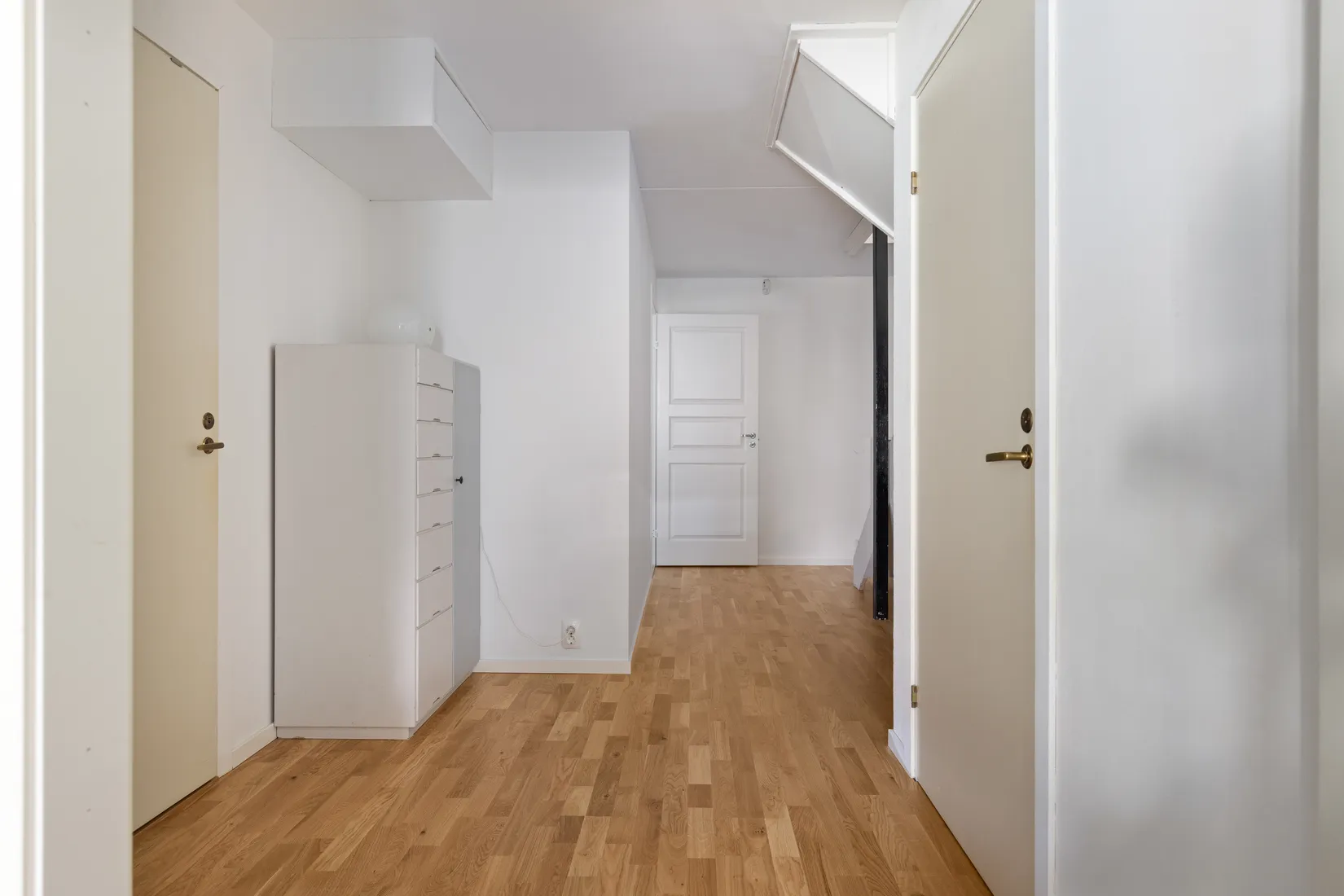 Bostadsrätt, Radhus, Björnspinnarvägen 139, Myrängen, Huddinge