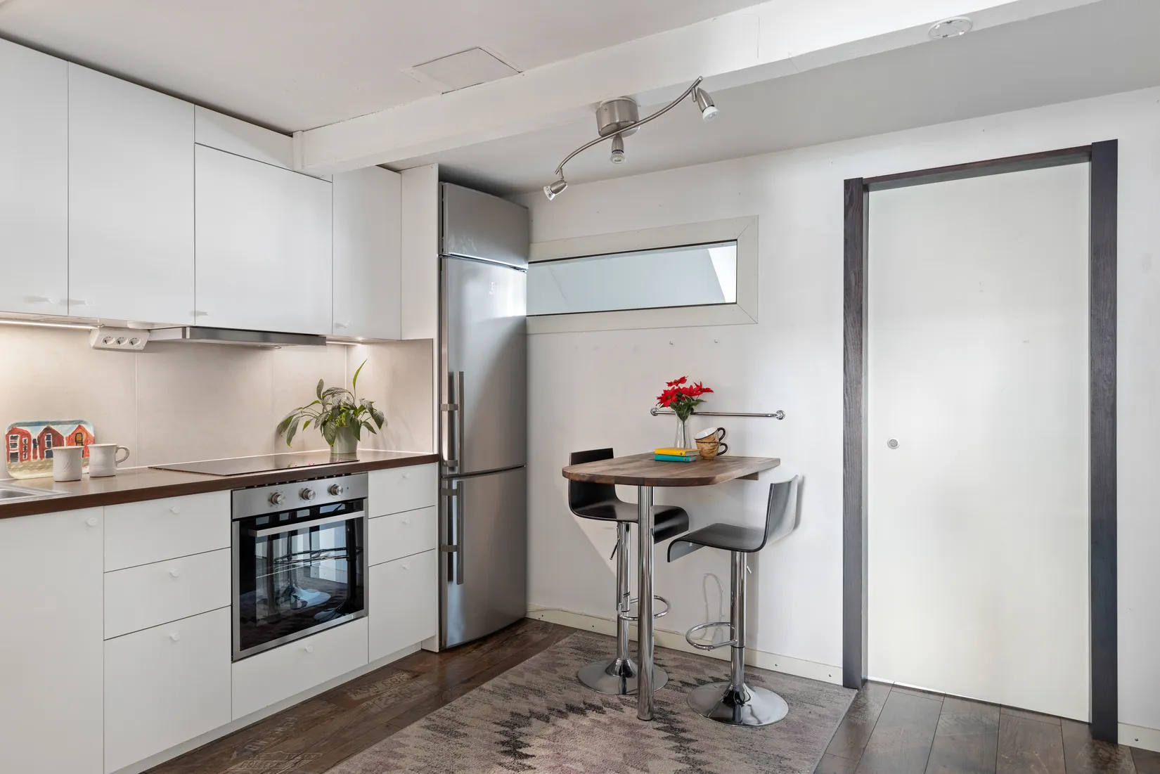 Bostadsrätt, Radhus, Björnspinnarvägen 139, Myrängen, Huddinge