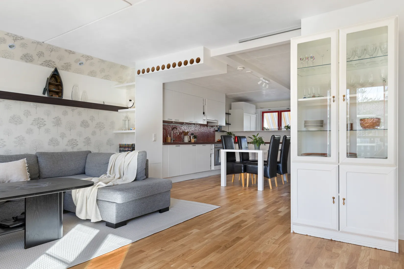 Bostadsrätt, Radhus, Björnspinnarvägen 139, Myrängen, Huddinge