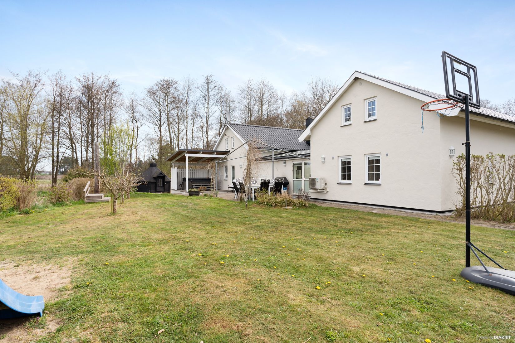 Villa, Kyhls Skogs väg 13, Kyhls strand, Simrishamn