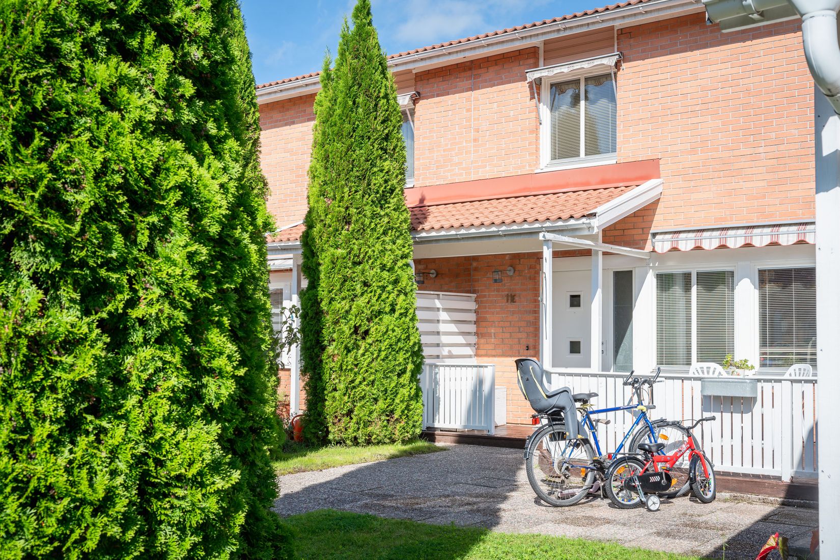 Bostadsrätt, Radhus, Krusbärsvägen 11E, Sätra, Gävle