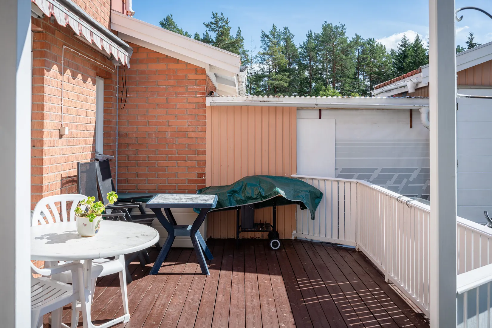 Bostadsrätt, Radhus, Krusbärsvägen 11E, Sätra, Gävle