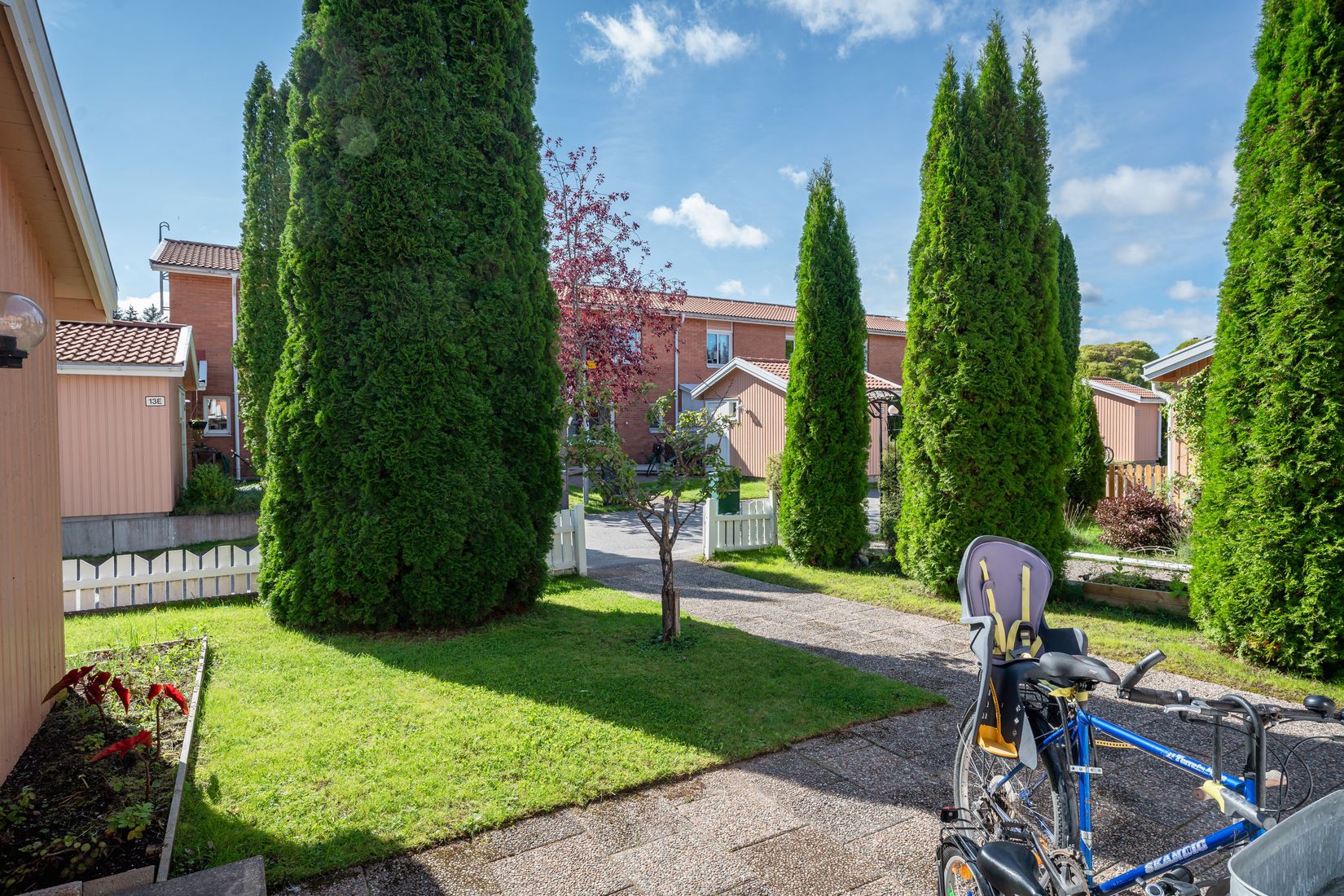 Bostadsrätt, Radhus, Krusbärsvägen 11E, Sätra, Gävle