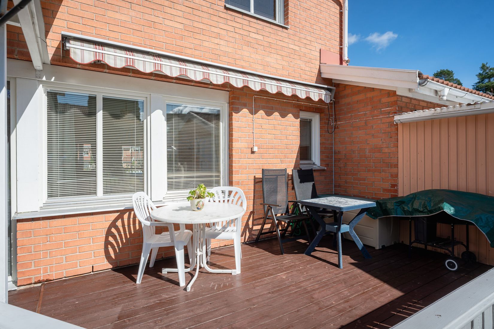 Bostadsrätt, Radhus, Krusbärsvägen 11E, Sätra, Gävle