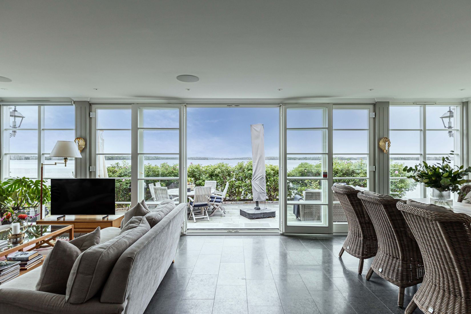 Villa, Bråvallavägen 10, Mälarbaden, Eskilstuna