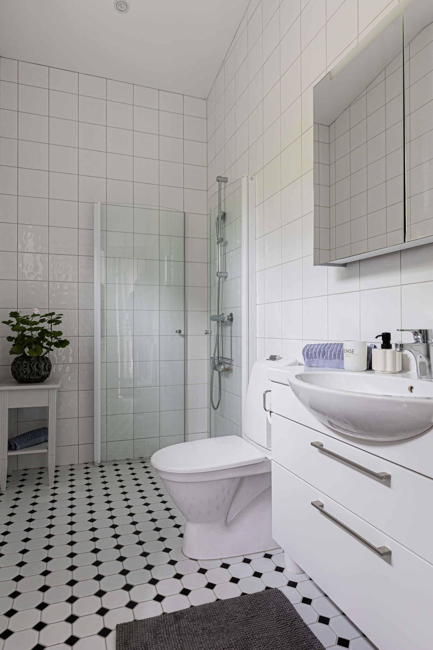 Villa, Bråvallavägen 10, Mälarbaden, Eskilstuna