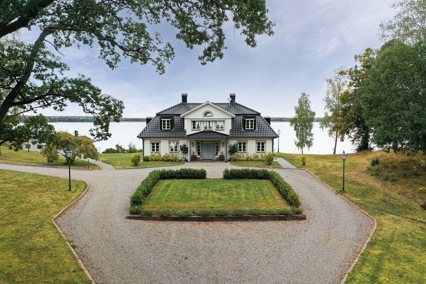 Villa, Bråvallavägen 10, Mälarbaden, Eskilstuna