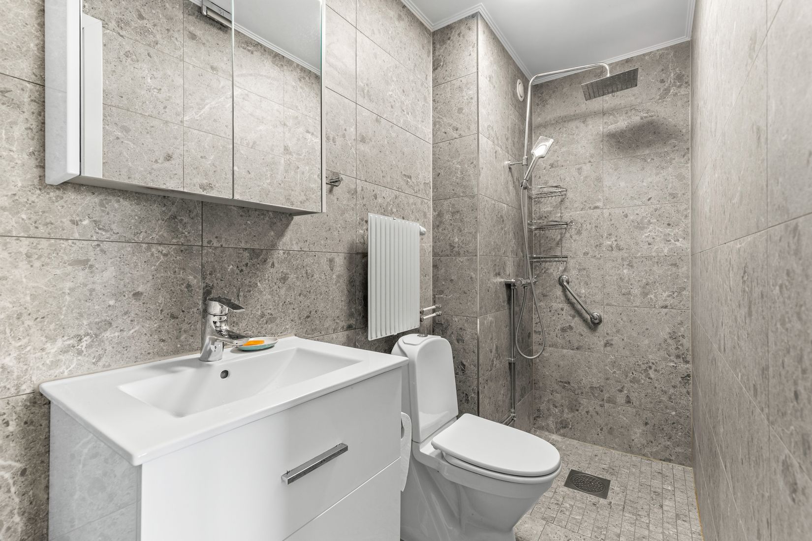 Bostadsrätt, Ekedalsvägen 13D, Jakobsberg, Järfälla