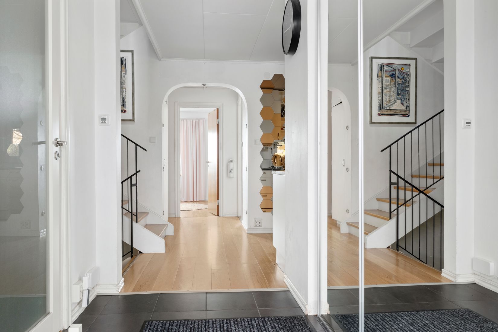 Villa, Radhus, Basgränd 127, Vällingby - Kälvesta, Stockholm