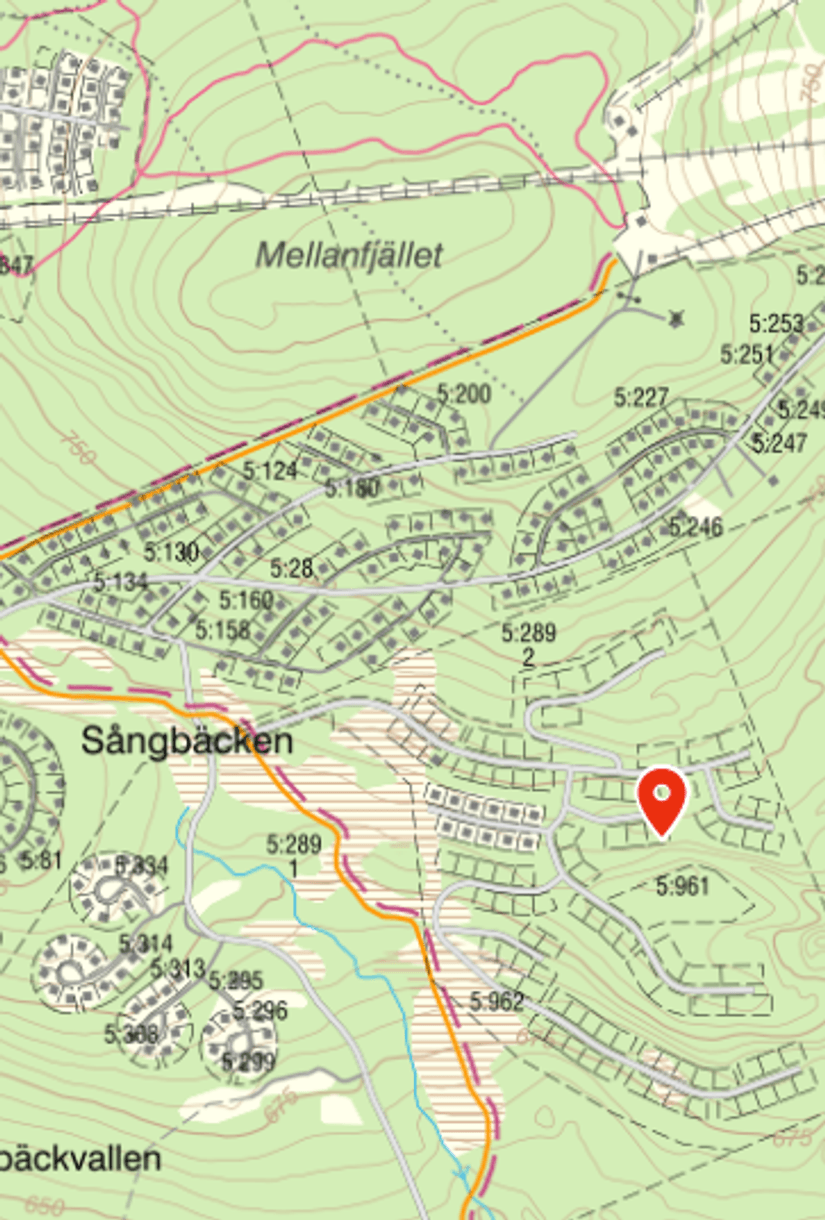 Fritidshus, Lingonvägen 7, Sångbäcksvallen, Berg