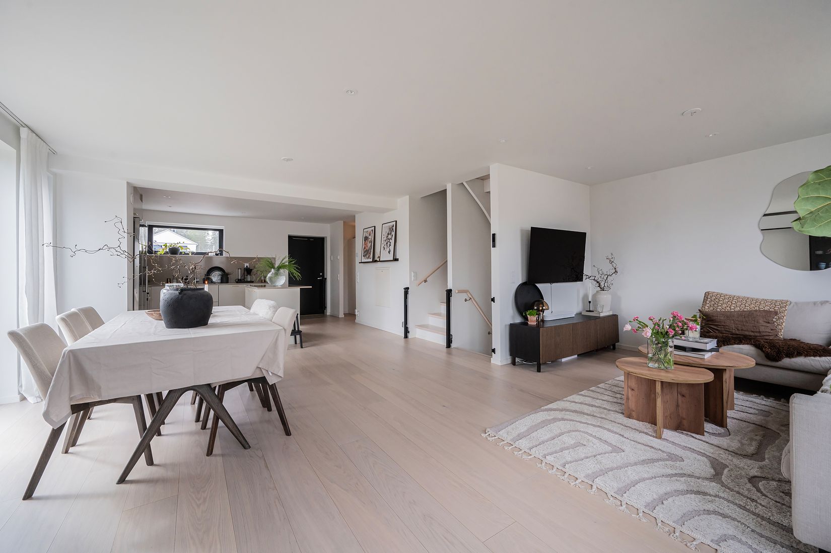 Radhus, Österängsvägen 23B, Gladö Kvarn, Huddinge