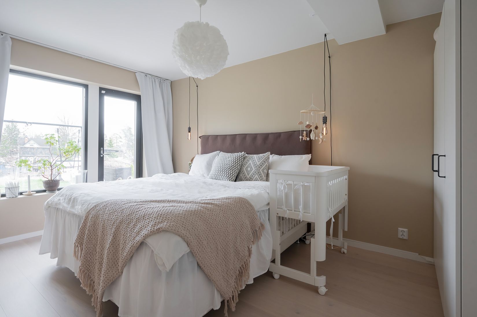 Radhus, Österängsvägen 23B, Gladö Kvarn, Huddinge