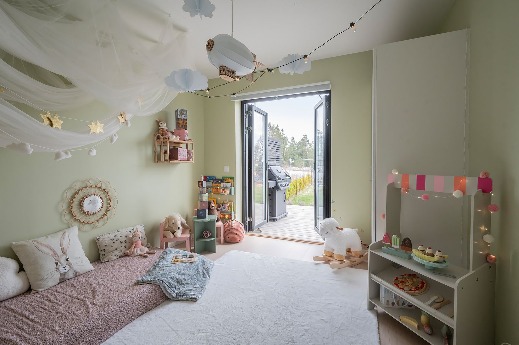 Radhus, Österängsvägen 23B, Gladö Kvarn, Huddinge