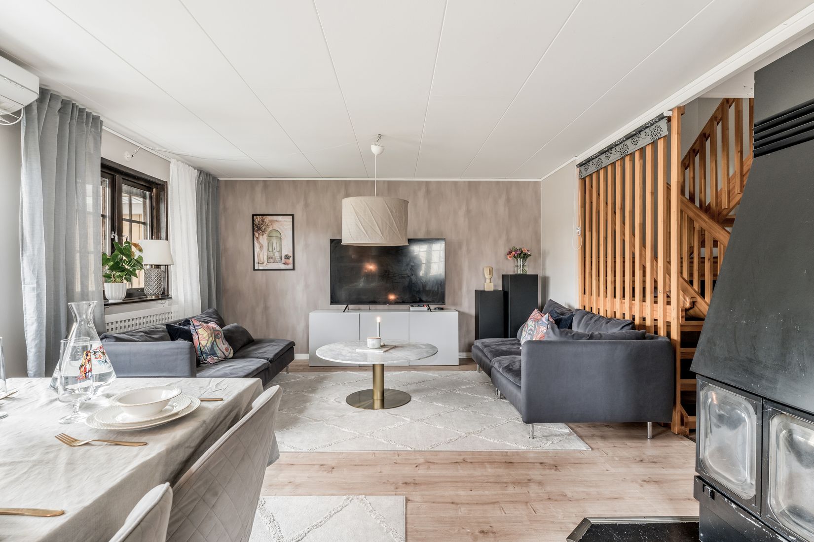 Radhus, Scheelegatan 12A, Sanden, Flen