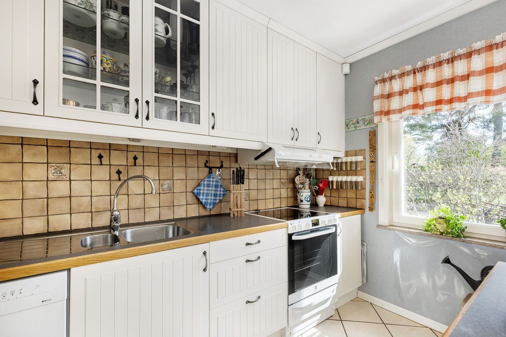 Radhus, Järpstigen 12, Storgärdet, Strängnäs