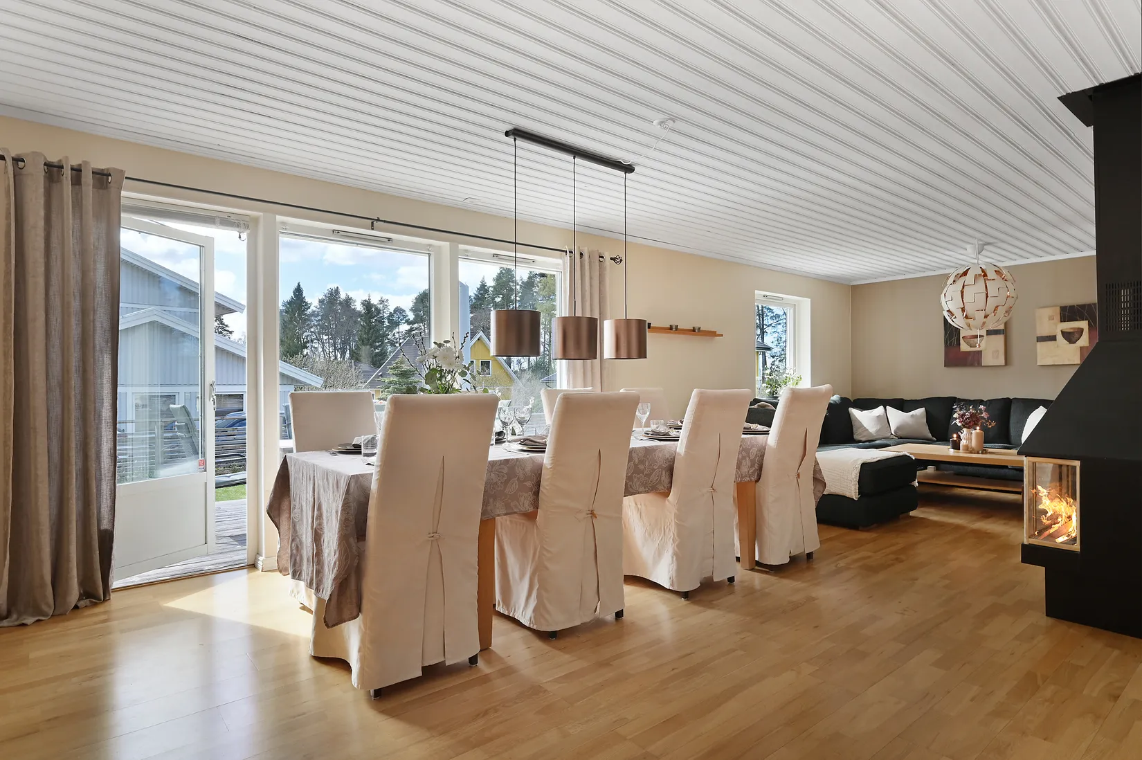 Villa, Biskop Nils väg 34, Stäket, Järfälla