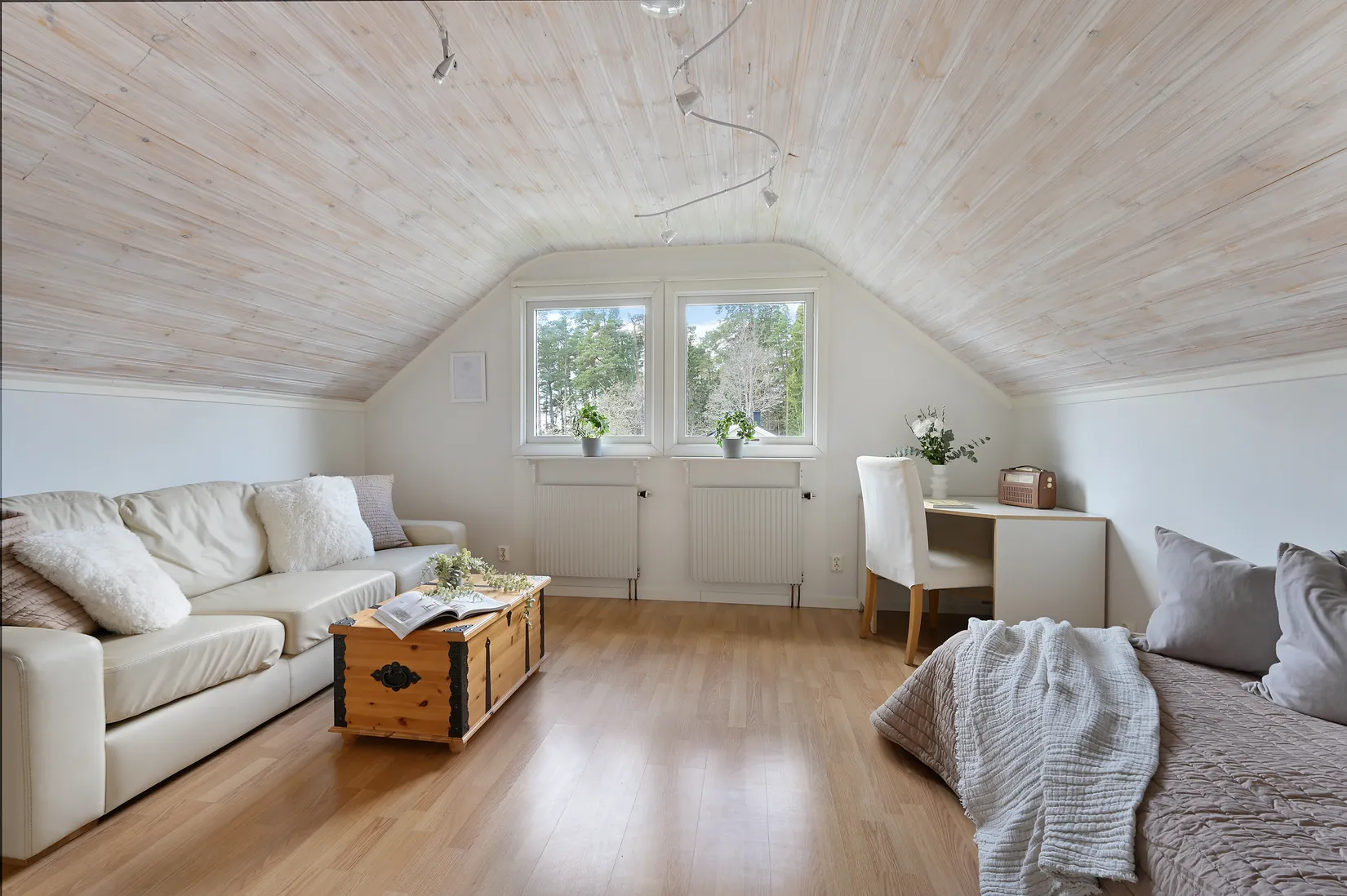 Villa, Biskop Nils väg 34, Stäket, Järfälla