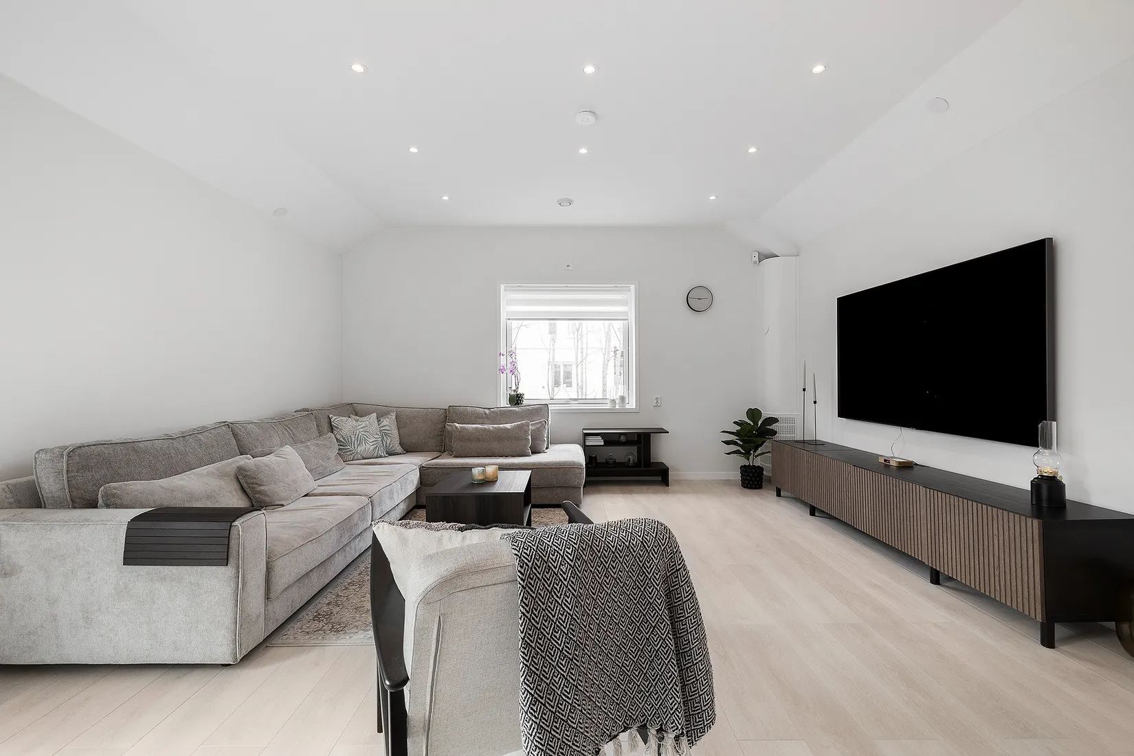 Villa, Åkervägen 23, Helenelund, Sollentuna