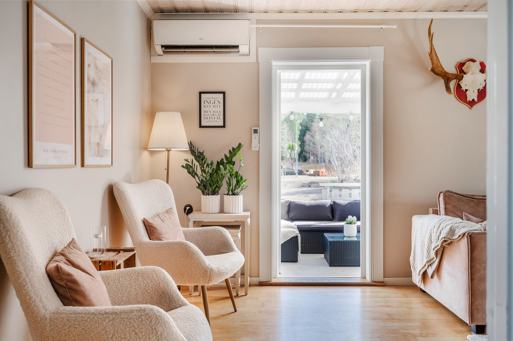 Villa, Råvägen 3, Hamrångefjärden, Gävle