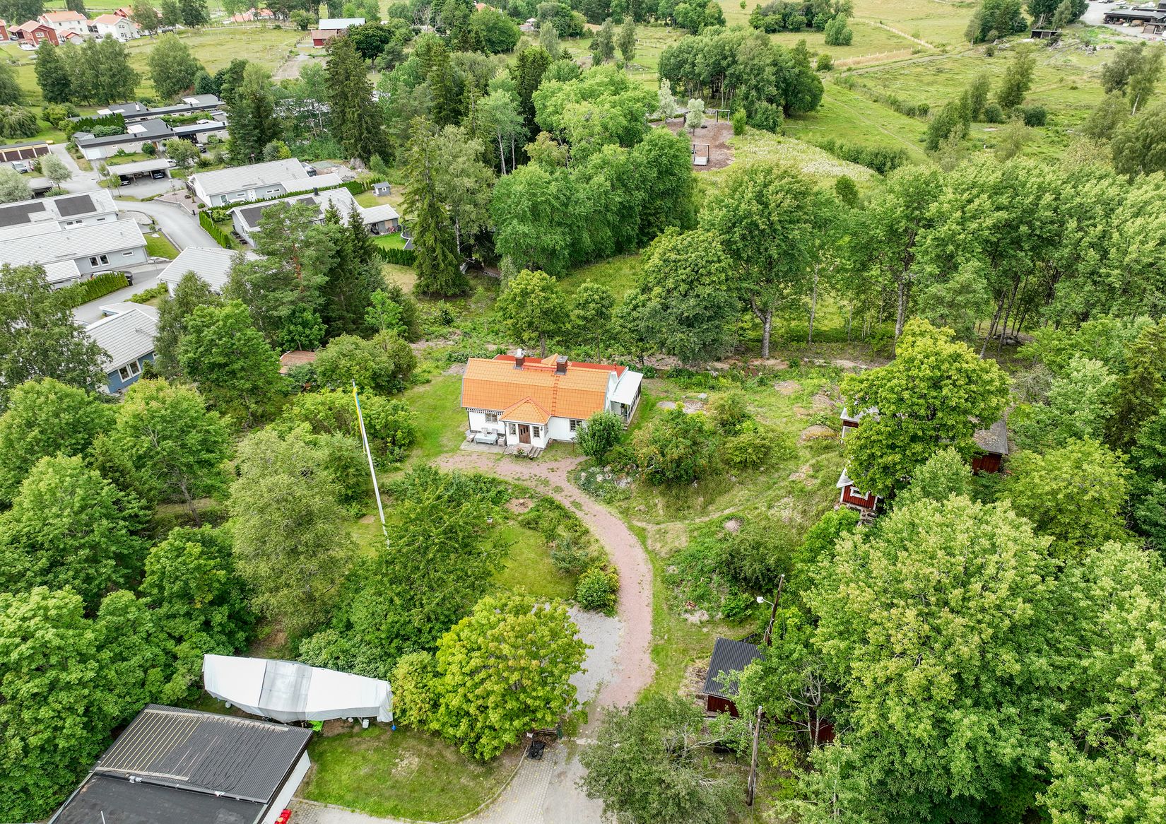 Tomt, Kvisslingbyvägen 25B, Kvisslingby, Österåker