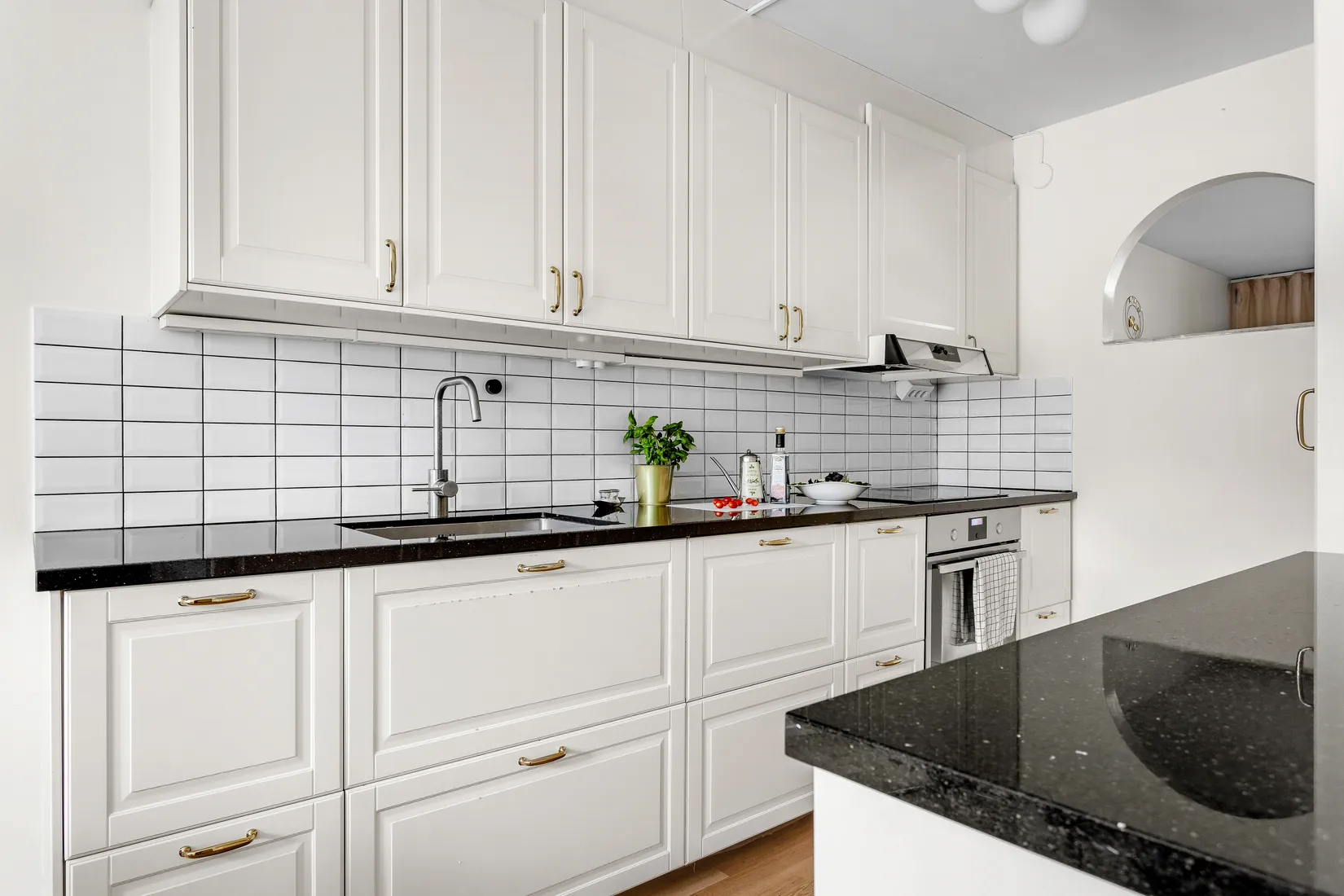 Bostadsrätt, Radhus, Trålargränd 14, Viksjö, Järfälla