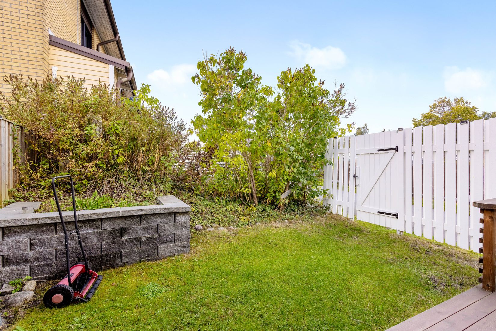 Bostadsrätt, Radhus, Trålargränd 14, Viksjö, Järfälla