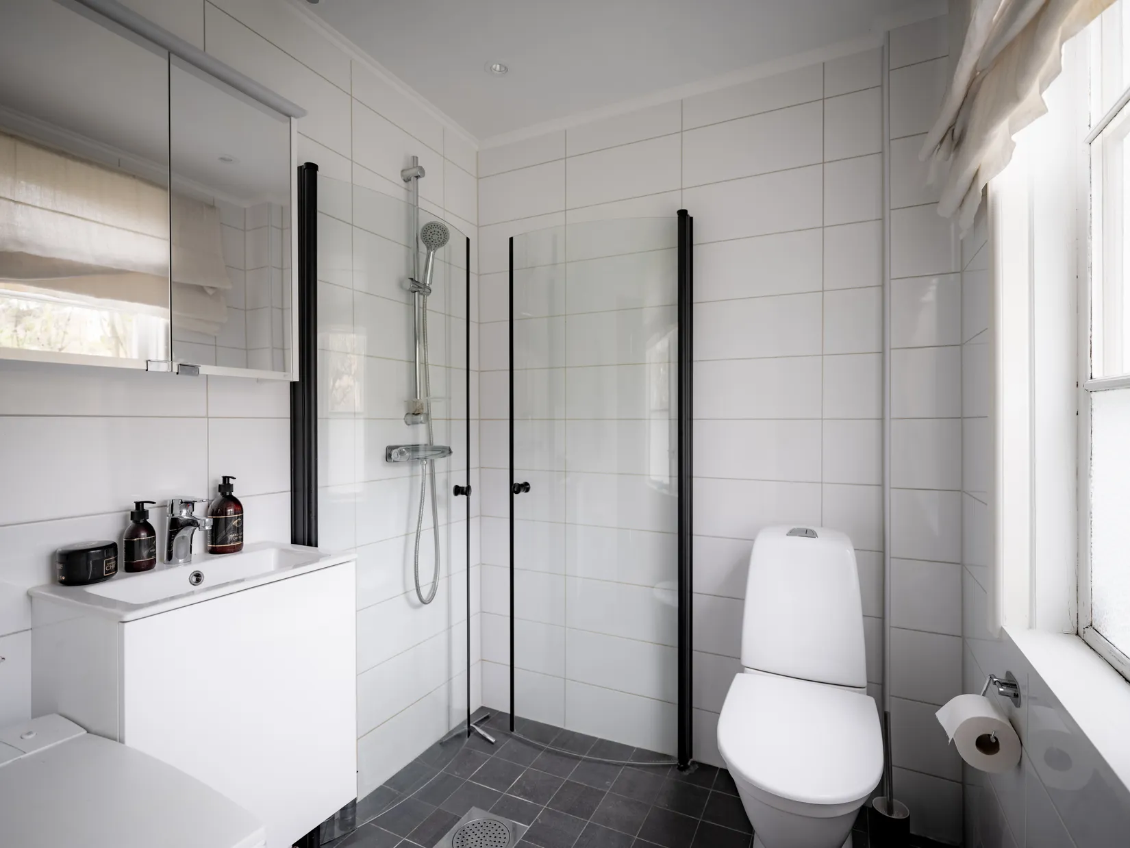 Villa, Läroverksvägen 11B, Hersby, Lidingö