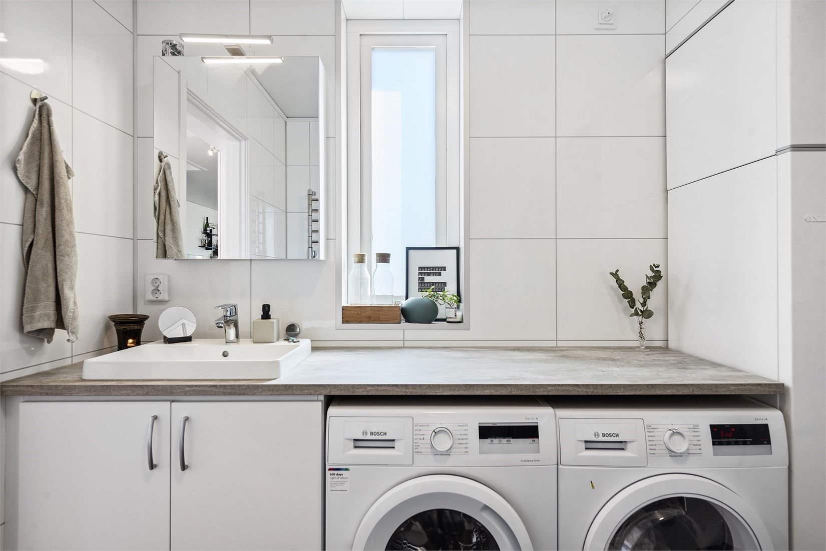 Radhus, Lövsångarvägen 12c, Valsjöskogen, Margaretelund, Österåker