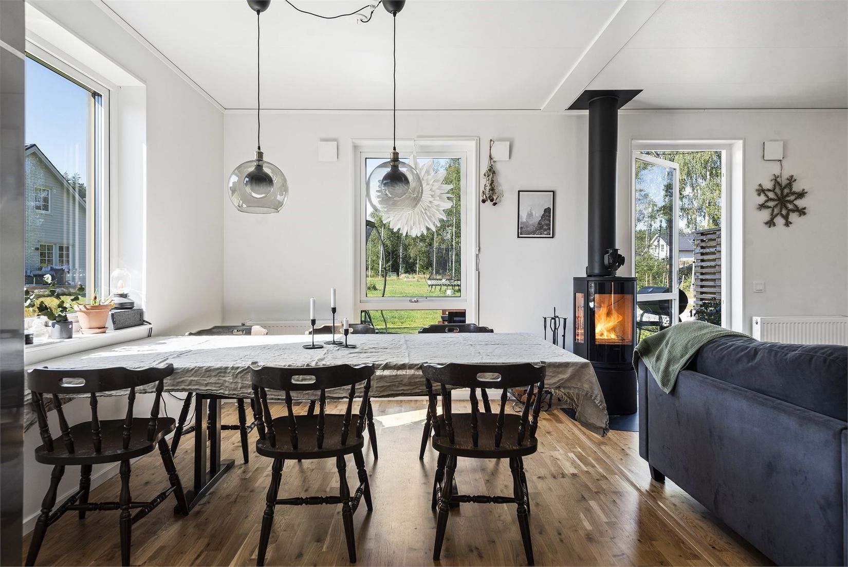 Radhus, Lövsångarvägen 12c, Valsjöskogen, Margaretelund, Österåker