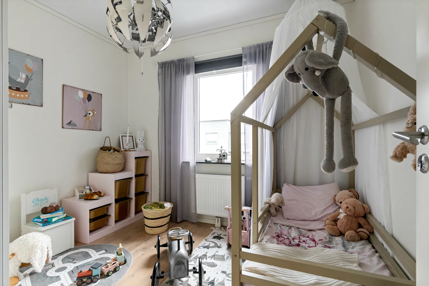 Bostadsrätt, Radhus, Biodlarvägen 48, Göta, Lilla Edet