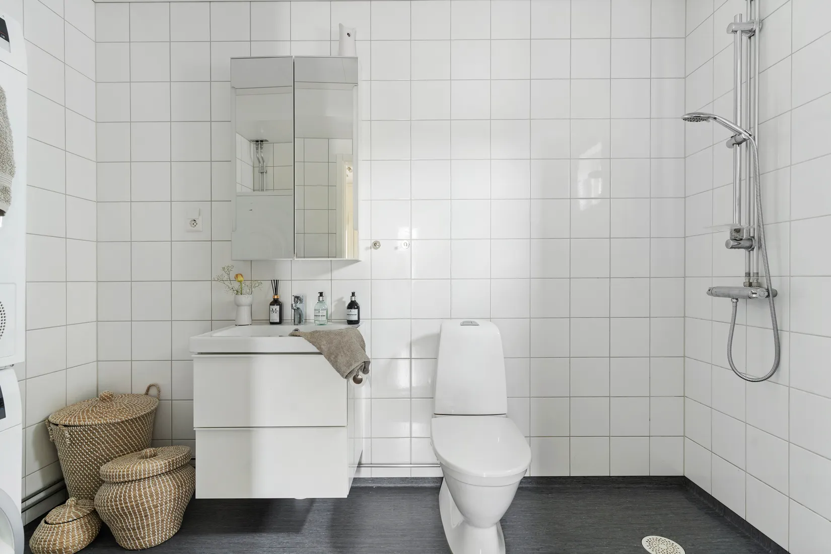 Bostadsrätt, Radhus, Biodlarvägen 48, Göta, Lilla Edet