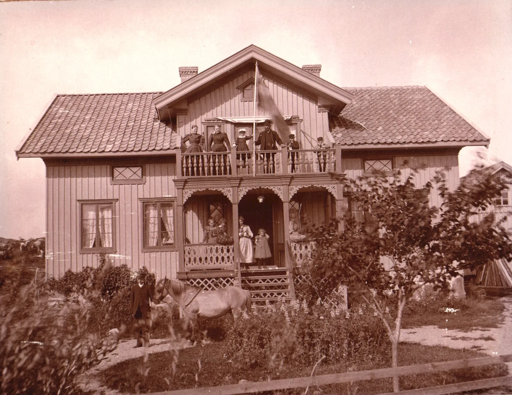 Villa, Slottsvägen 4, Björkö, Öckerö