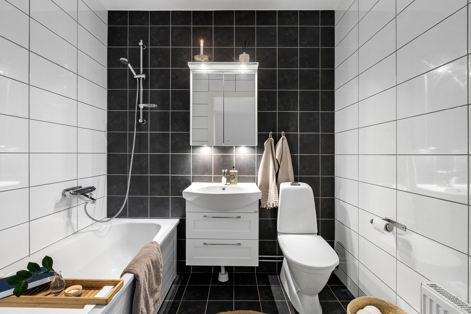 Radhus, Ulsavilagatan 25 e, Norra Ormesta, Örebro