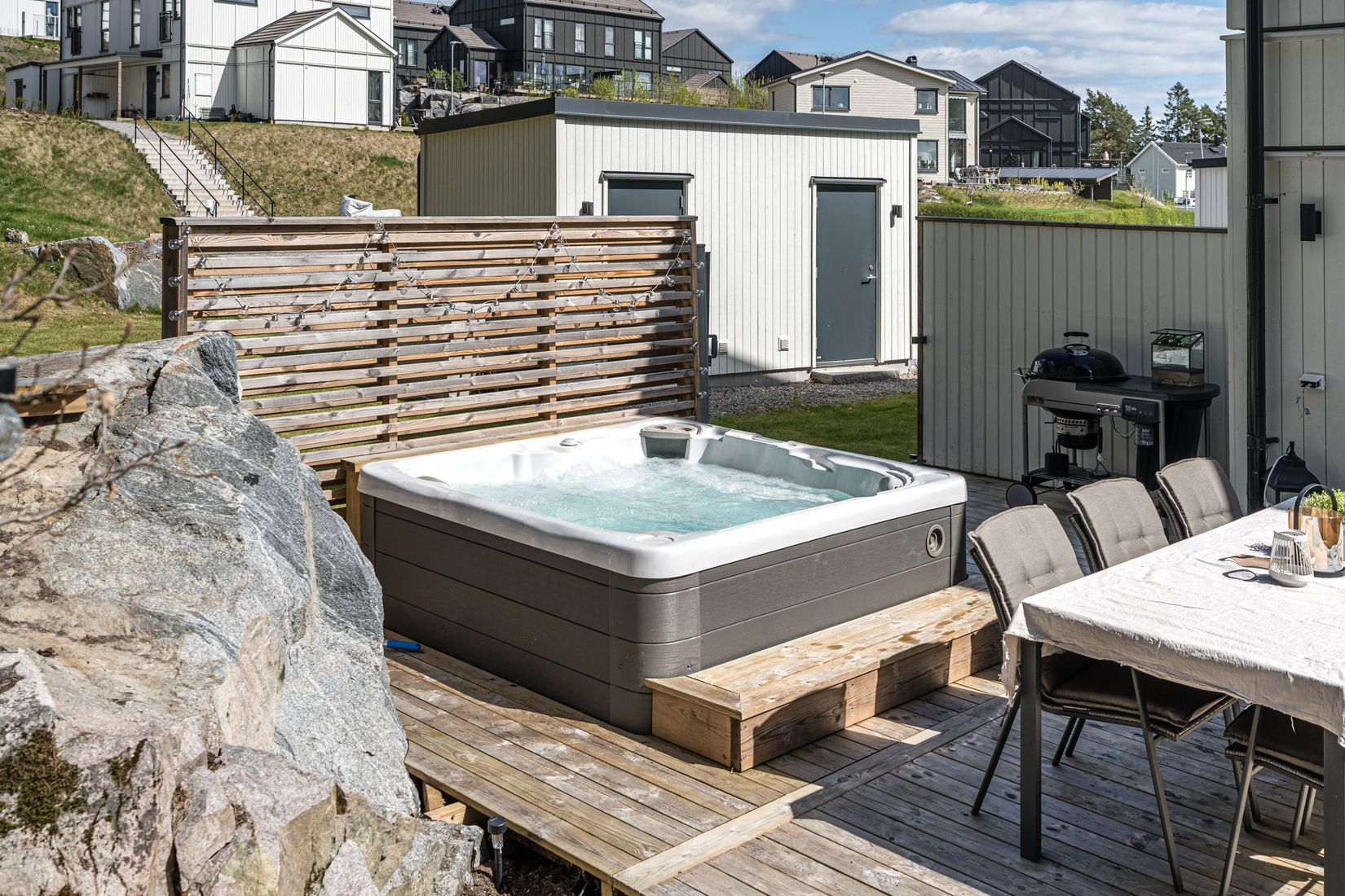 Bostadsrätt, Radhus, LÖTVÄGEN 33A, Svinninge, Österåker