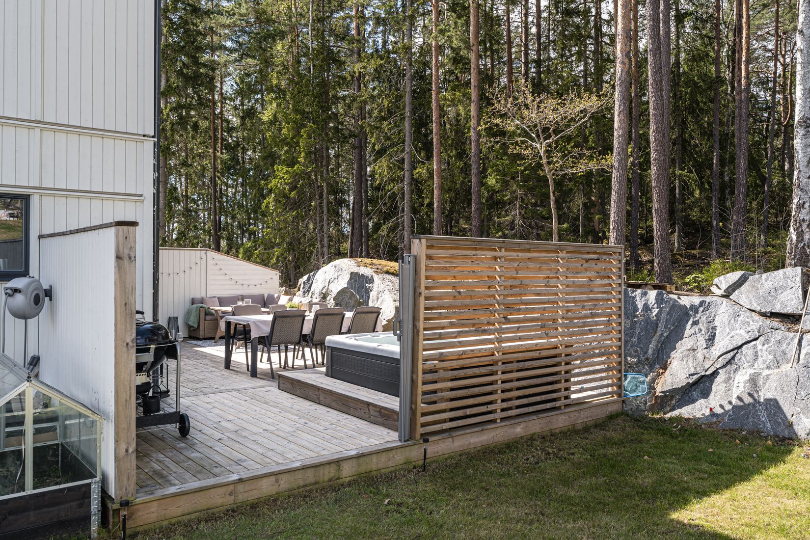 Bostadsrätt, Radhus, LÖTVÄGEN 33A, Svinninge, Österåker