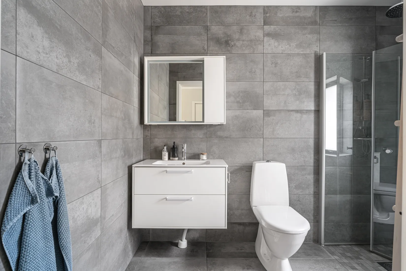 Bostadsrätt, Radhus, LÖTVÄGEN 33A, Svinninge, Österåker