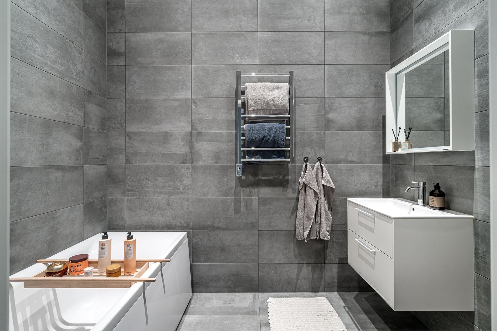 Bostadsrätt, Radhus, LÖTVÄGEN 33A, Svinninge, Österåker