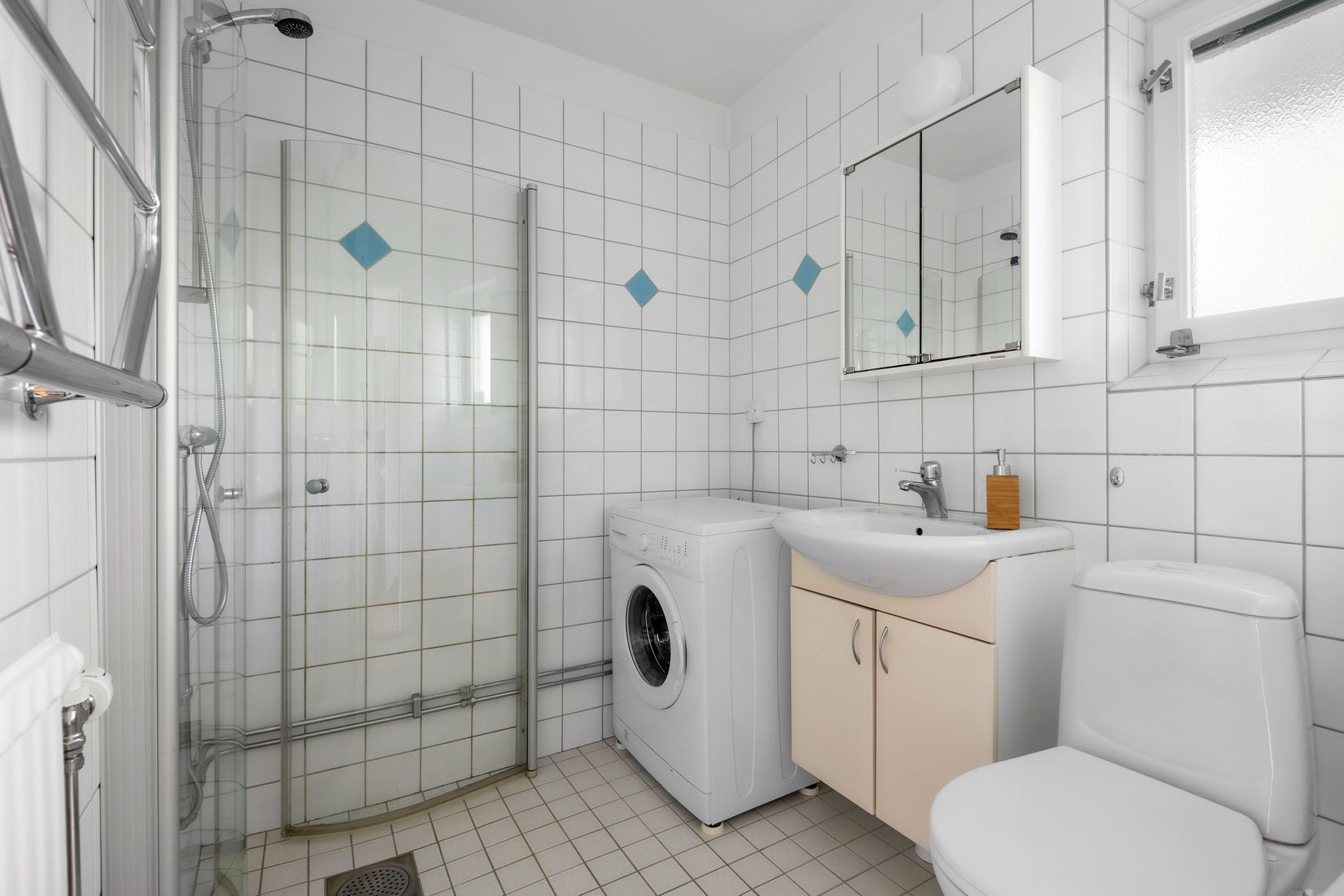 Bostadsrätt, Mirabellbacken 9, 2tr, Hässelby Strand, Stockholm