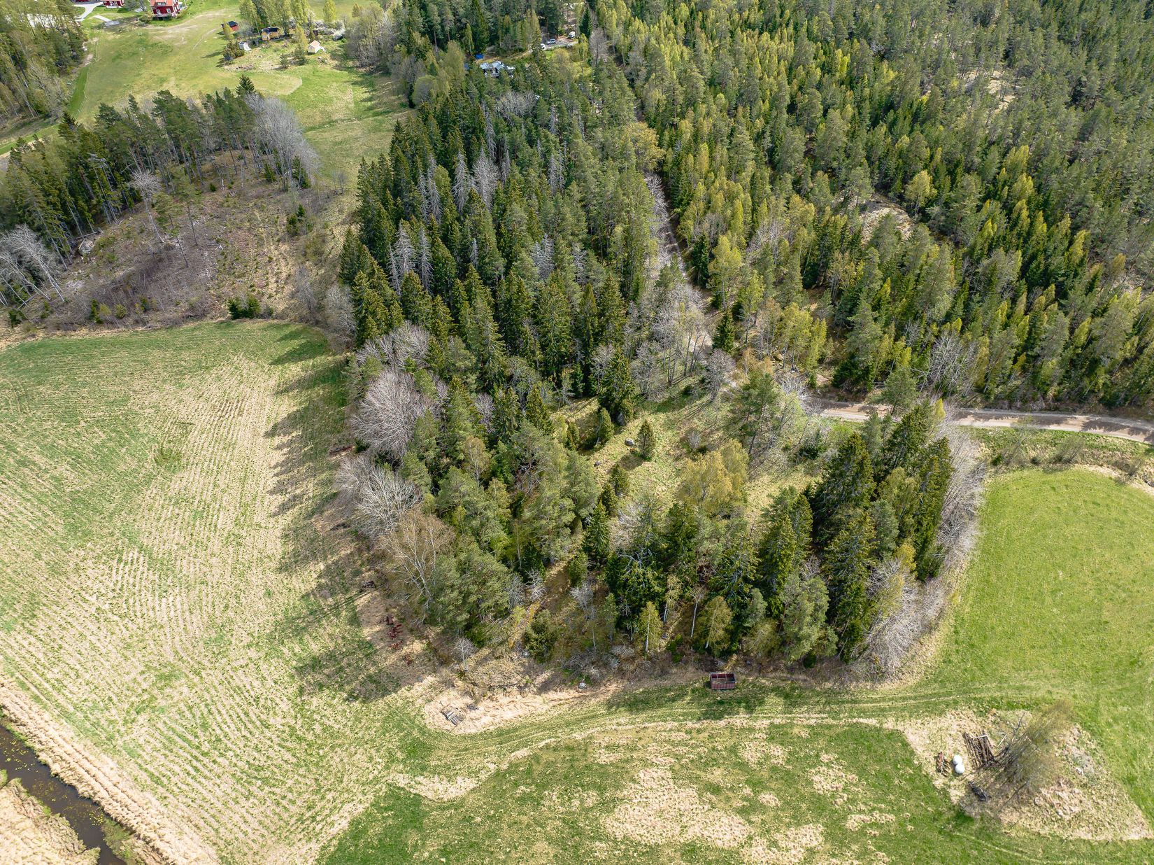 Tomt, Gnesta, Lantligt, Gnesta