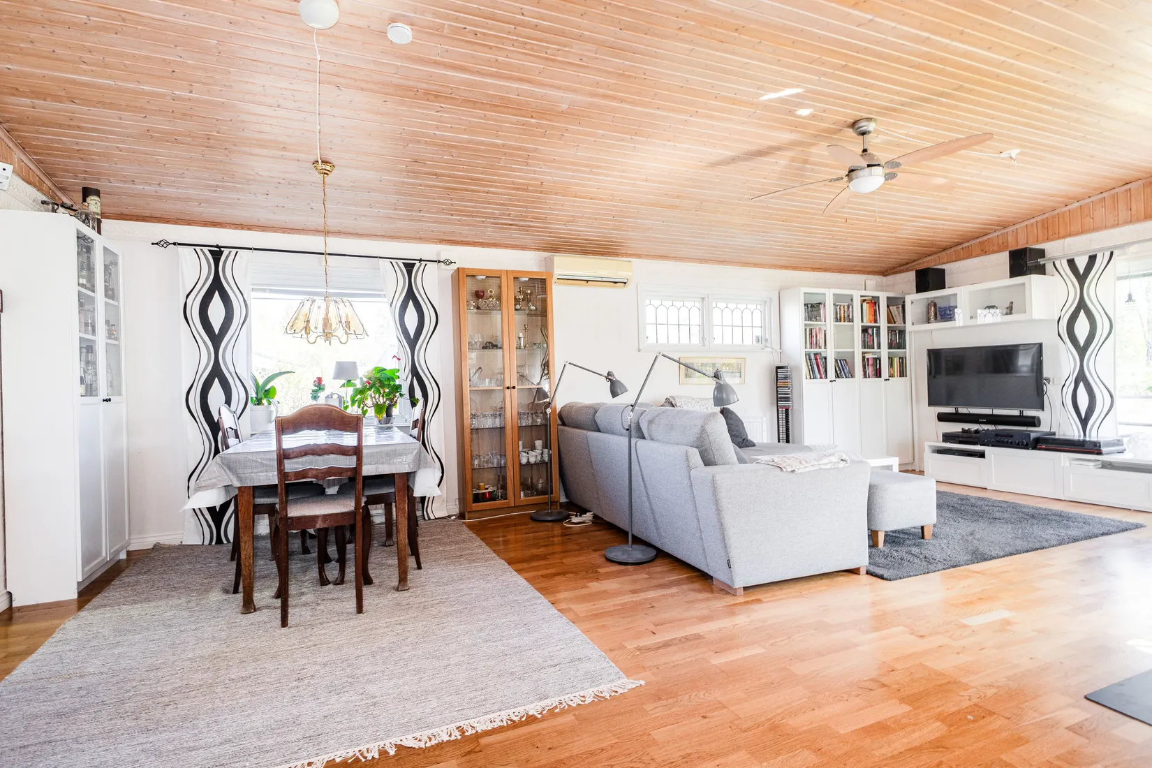 Villa, Fäbodvägen 14, Skokloster, Håbo