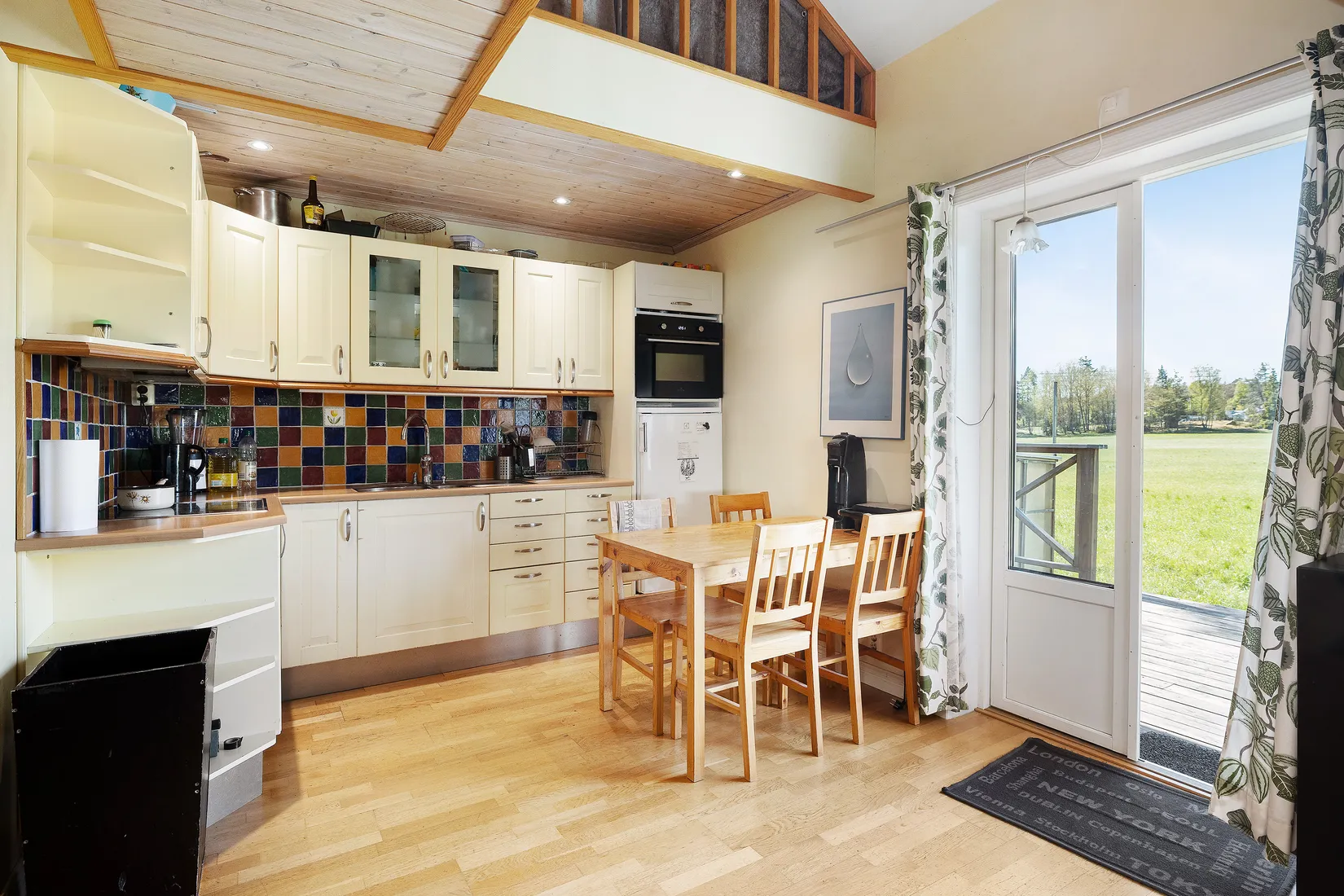 Villa, Mossmyran 142, Rosersberg - Norrsunda Skoby, Sigtuna