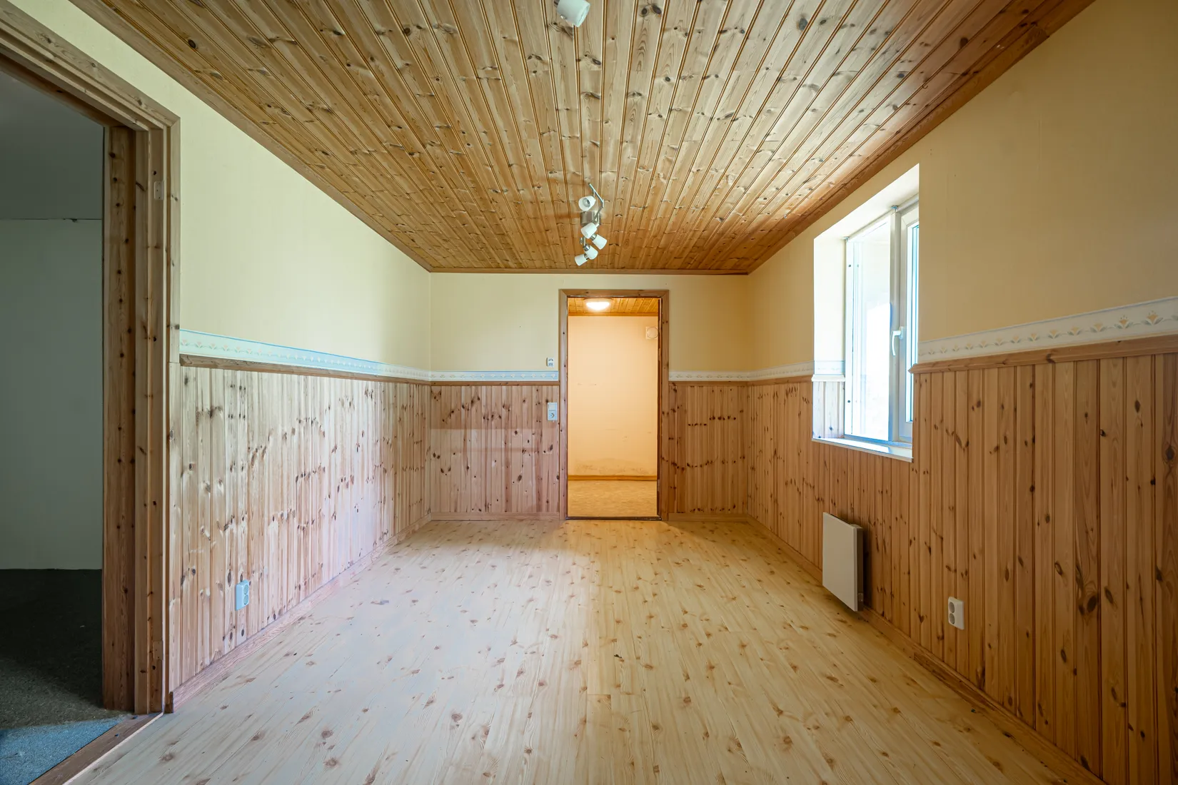 Villa, Vitared Ringvägen 11, Hökensås, Tidaholm