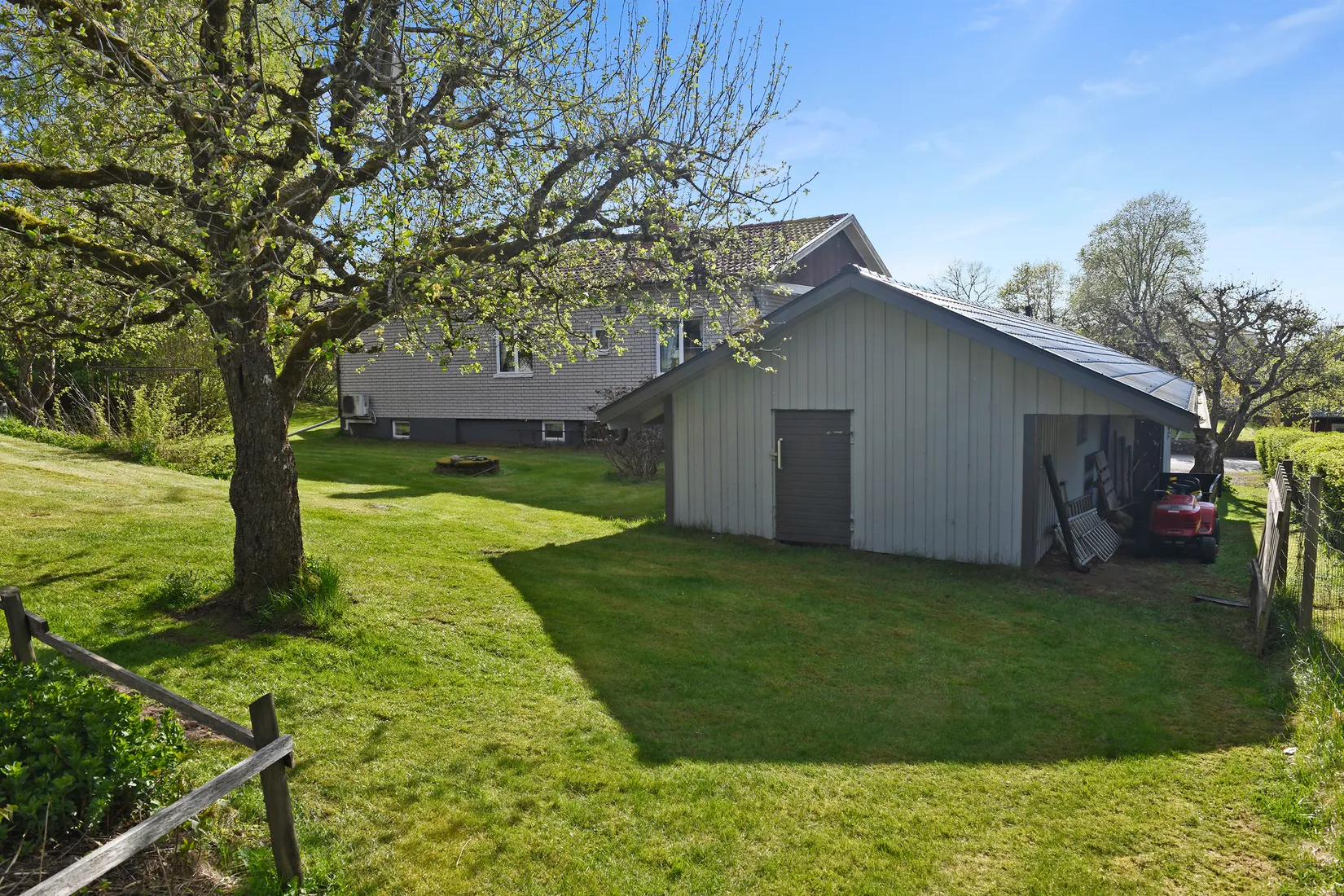 Villa, Bondegårdsvägen 3, Floby, Falköping