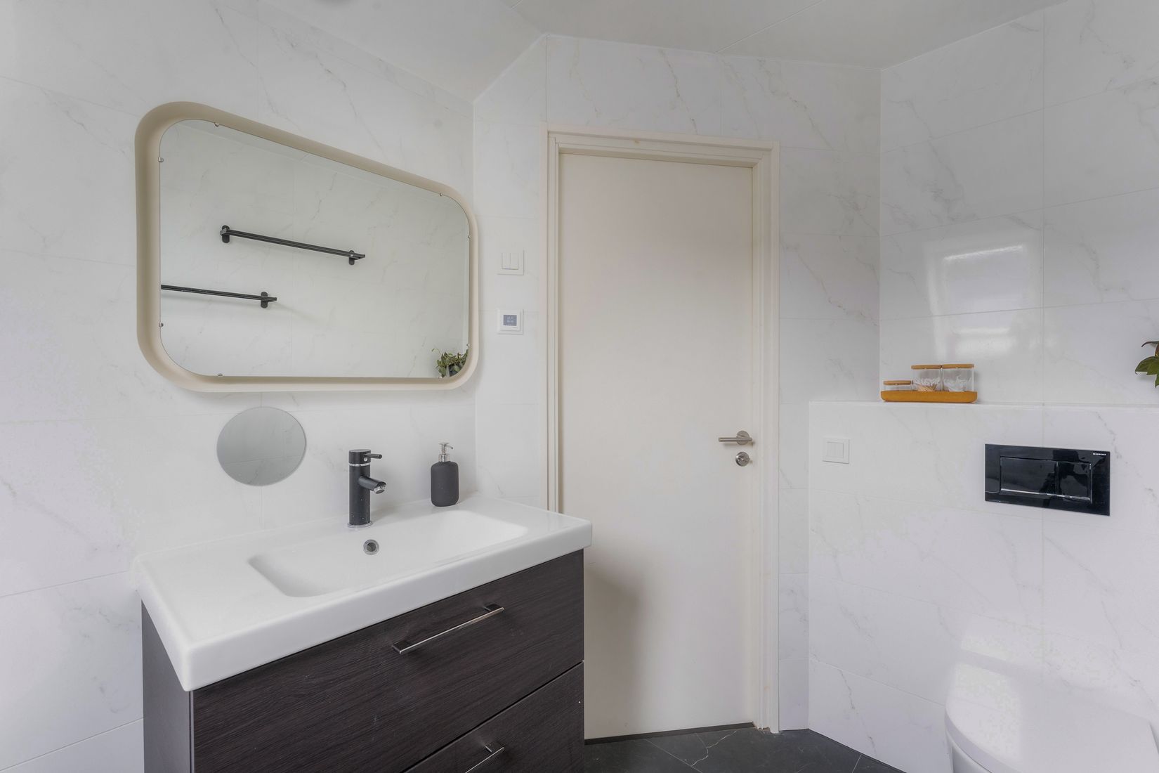 Villa, Bjurtorpsvägen 33, Bjuren, Flen