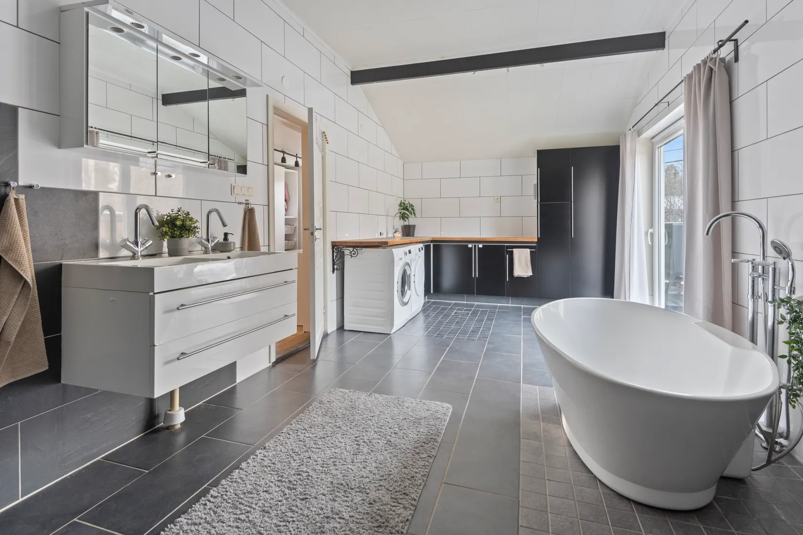 Villa, Södra Kopparmoravägen 26, Södra Kopparmora, Värmdö