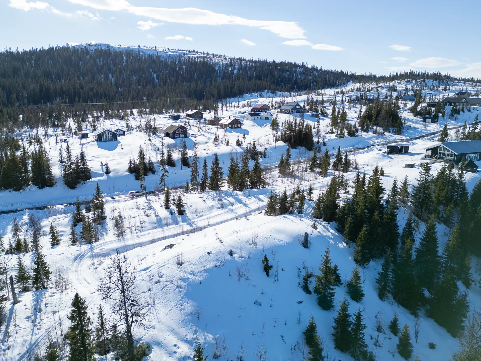 Tomt, Middagskullen 32A och B, Vilhelmina