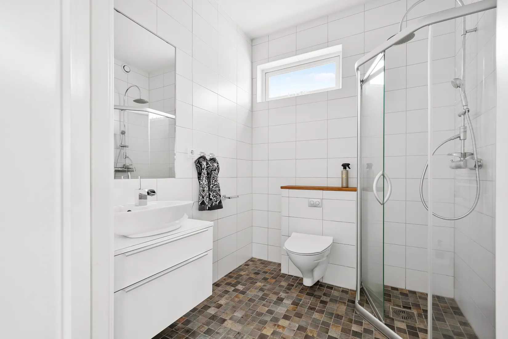 Villa, Stenbrovägen 9, Fresta, Upplands Väsby