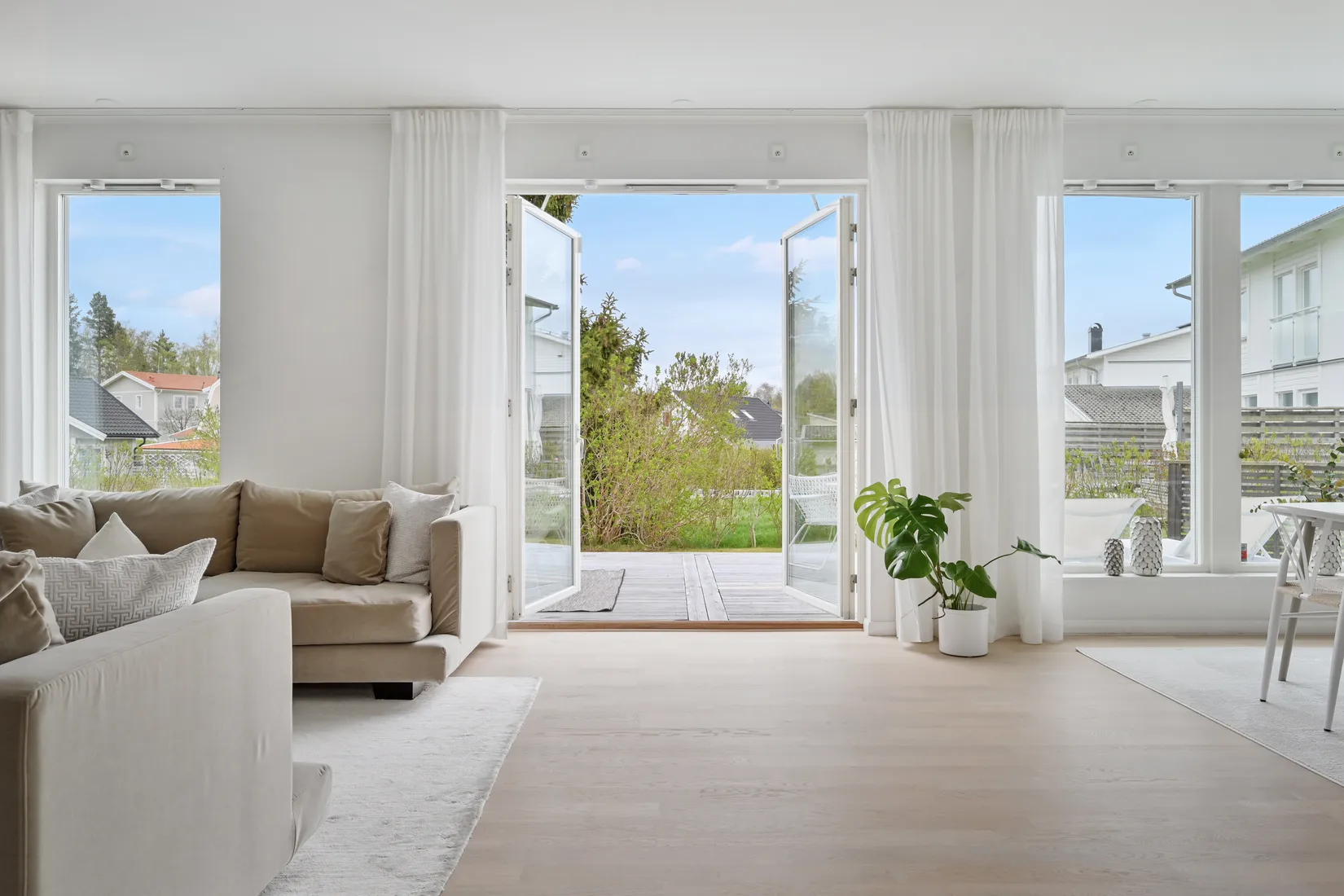 Villa, Stenbrovägen 9, Fresta, Upplands Väsby