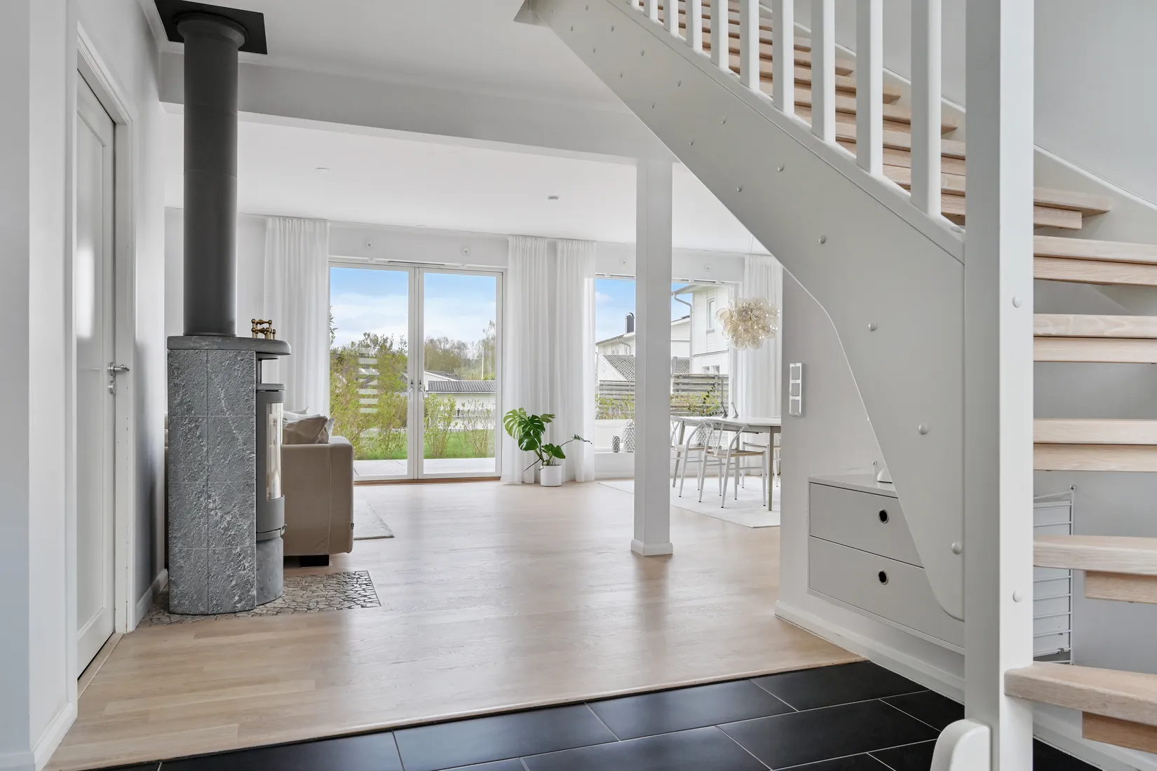 Villa, Stenbrovägen 9, Fresta, Upplands Väsby