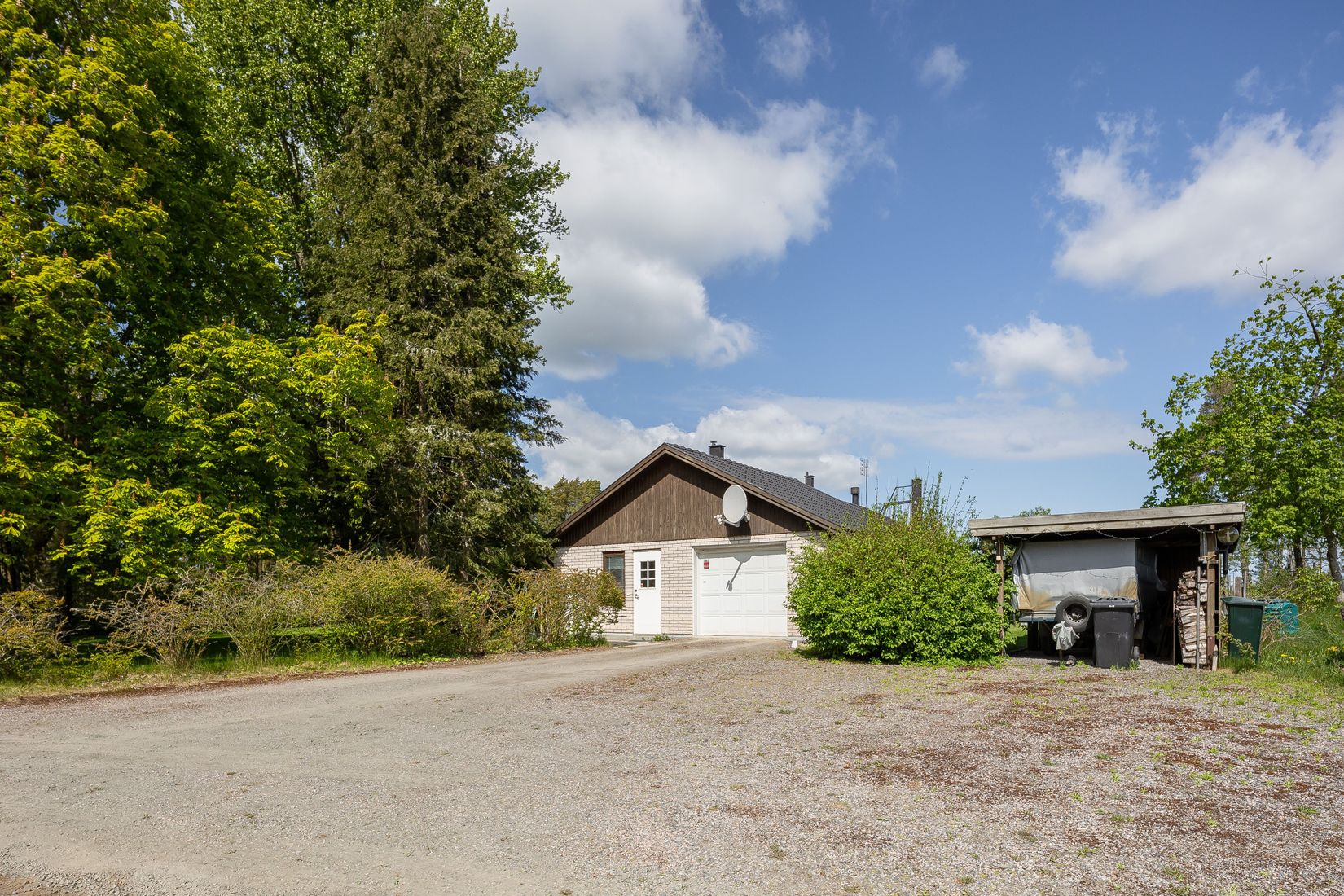 Villa, Hangelösa Skogsbäcken 1, Götene